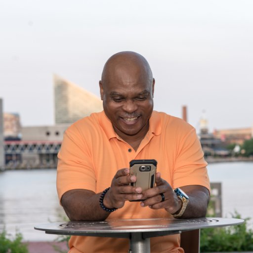 I enjoy life and family. Internet Marketing, fishing, travel, online business.
