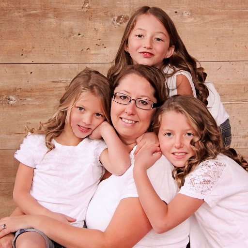 Wife, mother & farmer's daughter. Passions: family, photography, travel, camping, agriculture, 4-H, Ag Education, event planning.