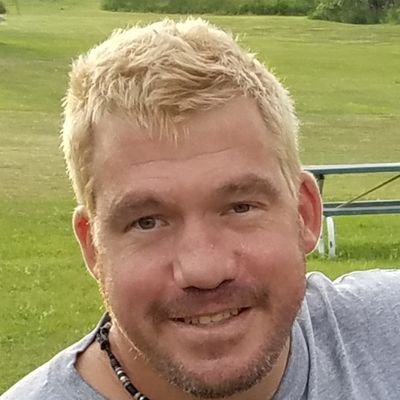 ragels_ricky's profile picture. 