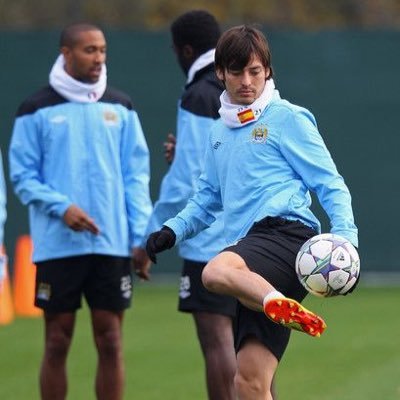 lAQ11IqLKBuQNfs's profile picture. #フットサルしたい#静岡県沼津市在住 #社会人1年目