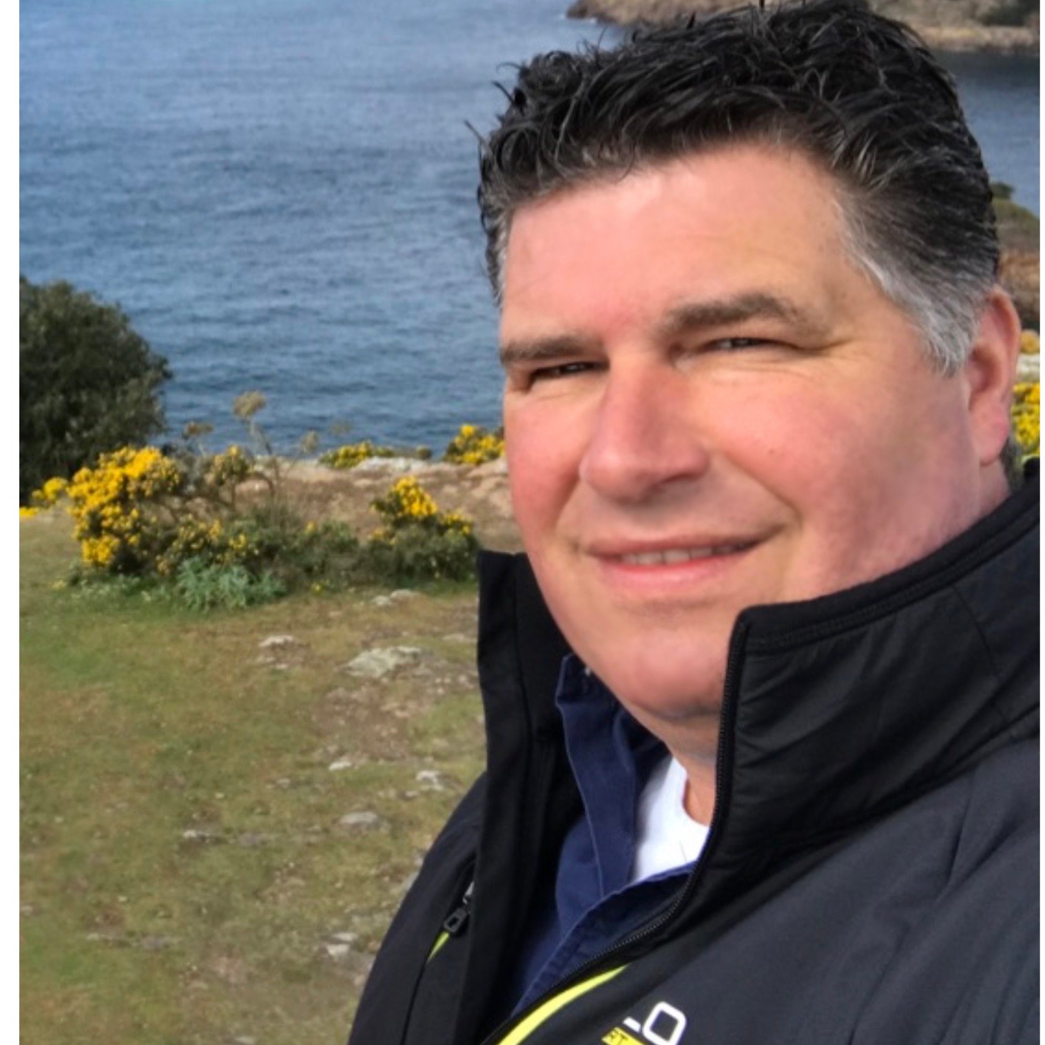 schnhvn's profile picture. Internet, muziek, food, tech, Apple, iPhone, Skype, USA etc. Dutch
Hertz PR and Marketing Support