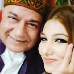 @anupjalota
@MatharuJasleen 
#JaloMAT
#JasleenMathuaru
.#BiggBoss12
 #BB12
 #BiggBoss
 #BB12
 #BB12onVoot
 #RoshmiBanik
 #HinaKhan
 #ShilpaShinde
 #SalmanKhan