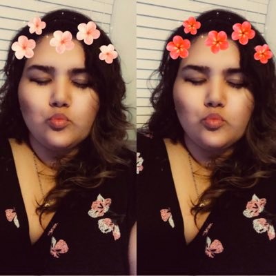 lavixiei's profile picture. 27. The Moon. Doing my best… and it’s enough.