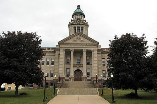 http://t.co/Im0r1KBLvi
Decorah News.  First, Fast, Free.
