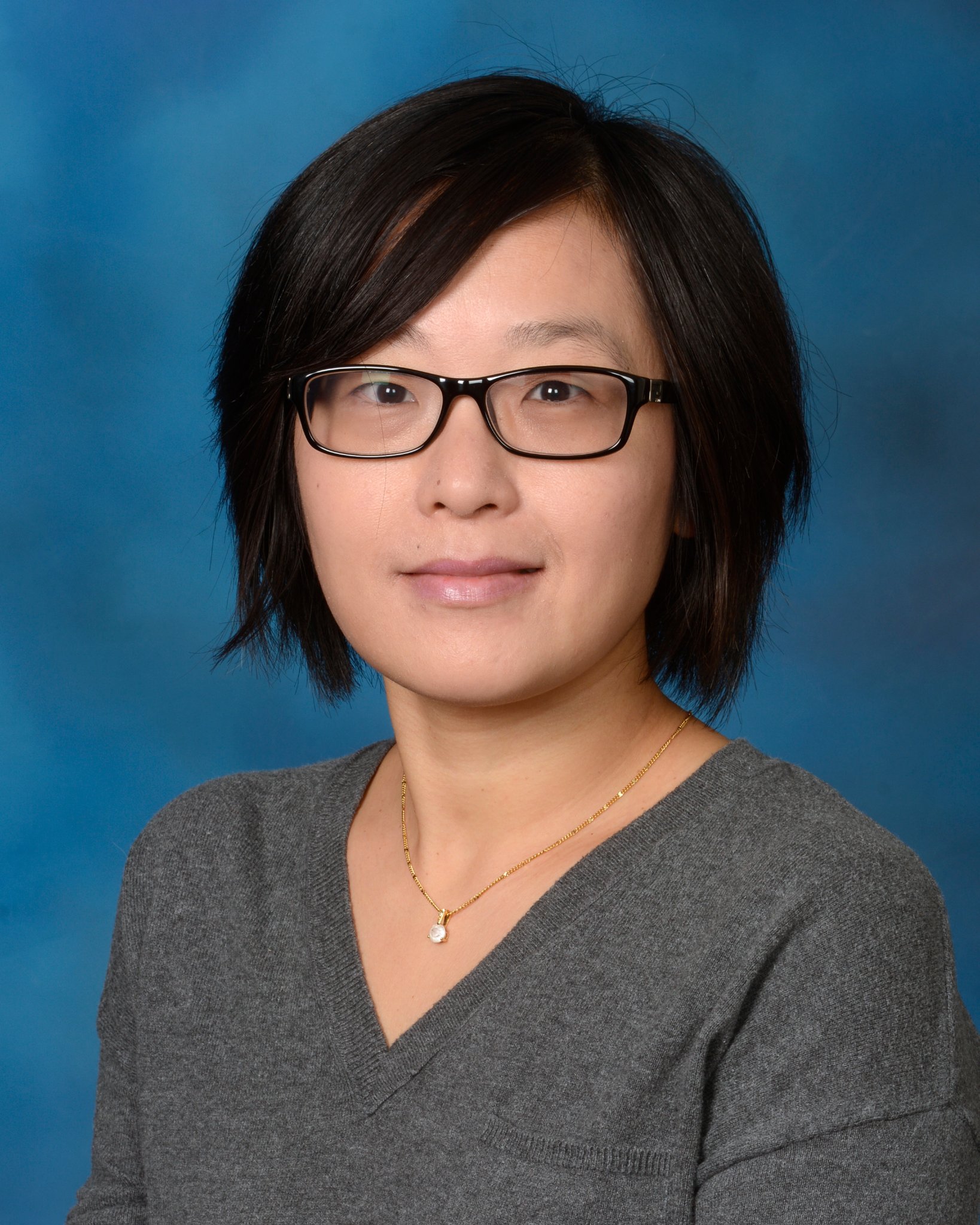 I am an Associate Professor focusing on developing biostatistic and informatics approaches to reveal novel human disease mechanisms at University of Maryland.