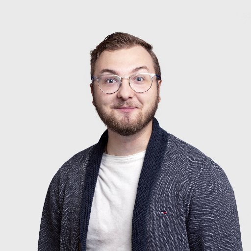 22 | Animateur Les Hits à 6 et metteur en ondes du Boost au Énergie 99.1/ 92.5/ 102.7 🎙@energie991 @energie1027