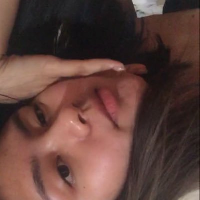 she grew up with too many boys around till she’s being intolerant with girl’s illogical shit, that’s why she can’t handle herself.