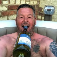 simon shaw (@sishaw1972) 's Twitter Profile
