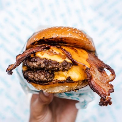 tuckaburger's profile picture. all the burgz