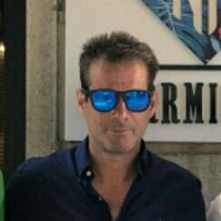 Carlostrader68's profile picture. 