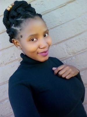 MaeyaneLetshego's profile picture. 