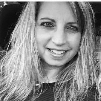wife of Rich, mom of Kevin and Natalie, history teacher at West Ottawa Harbor Lights Middle School, trying to scatter love and joy!