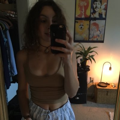 Sabrinabee2's profile picture. 