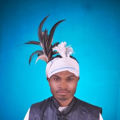 सभी के चेहरे में वो बात नहीं होती,
थोड़े से अँधेरे से रात नहीं होती,
जिंदगी में कुछ लोग बहुत प्यारे होते हैं,
क्या करें उन्ही से हमारी 'मुलाकात' नहीं होती.