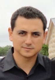 Regio de corazón, Ingeniero Civil por pendejo. En busca de disfrutar la vida al máximo. Fanático del Box y del Soccer. Siempre en busca de ayudar a los demás.