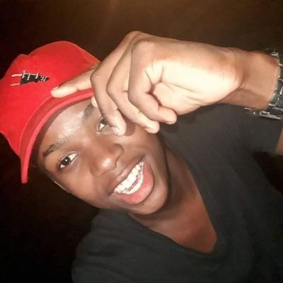 LeerySan's profile picture. san_lee Mazibuko ,c😉😉lest kid , lyk music🎤,entertainments🤗 ,football🎮 games⚽️ ,basketball🤾‍♀️,shooter....¥$£🍃🍃