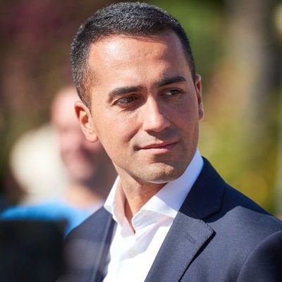 Fake(ex)leader del MoVimento 5 Stelle.
FakeMinistro degli Esteri.
Account parodia