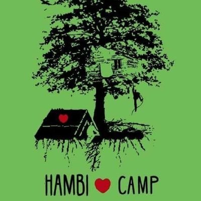 Für globale Klimagerechtigkeit und gegen Häusersterben- im Garten in Morschenich beim #HambacherForst 🌳 #HambiBleibt  🐾 #MorschenichLebt 🏡 01778707912