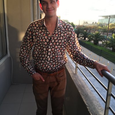 josue3213's profile picture. 