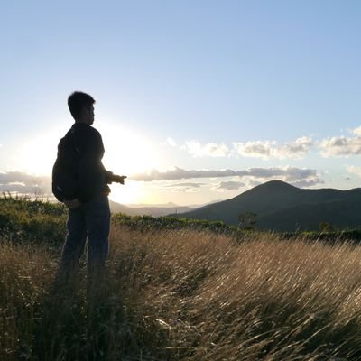 ony_20150822's profile picture. 札南65期 サッカー部→北大文 地域→うさんくさいたま県人