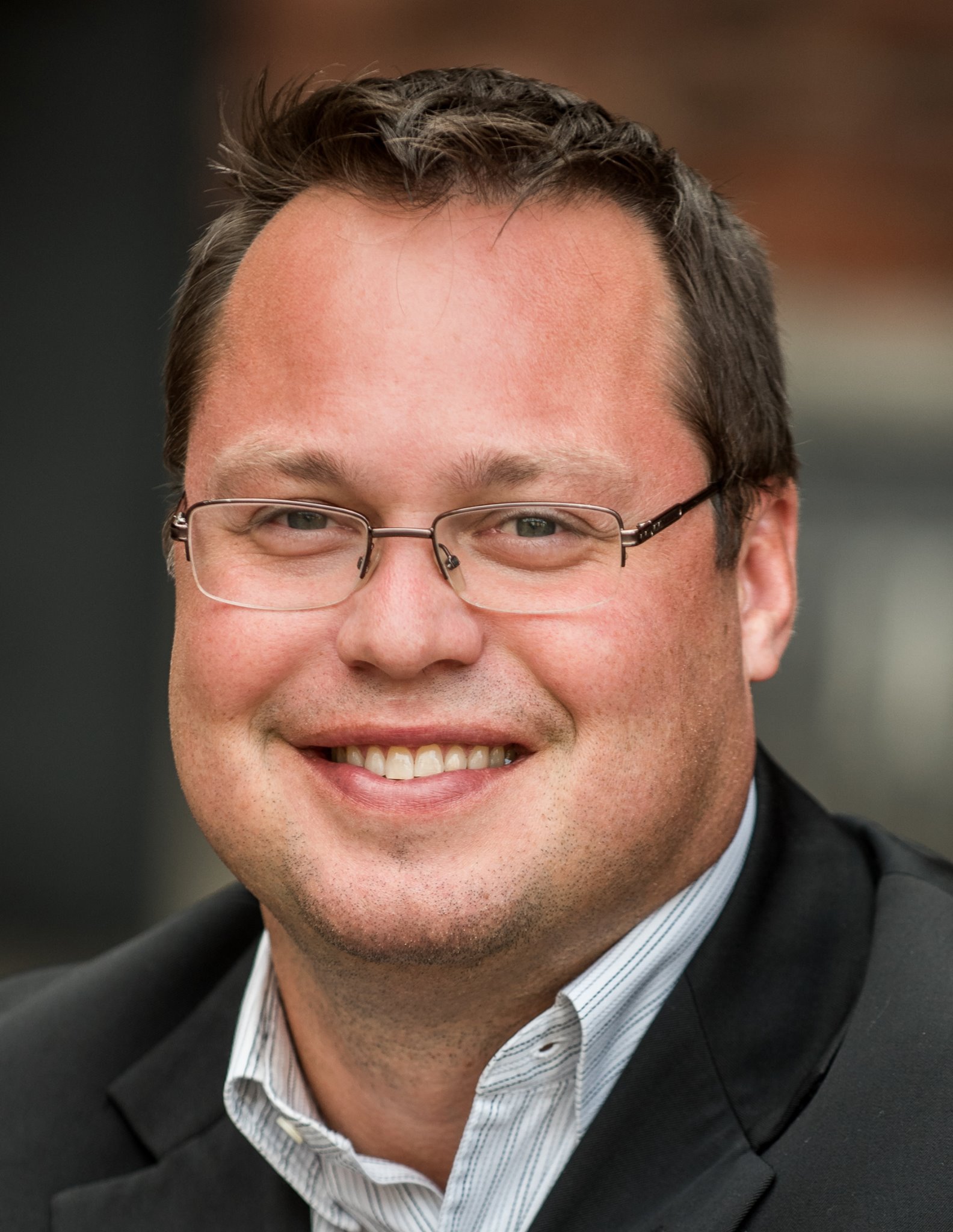 RyanRE's profile picture. Tech maven commercial real estate brokerage co-owner interested in non-fiction, photography, cars, tennis, and life.