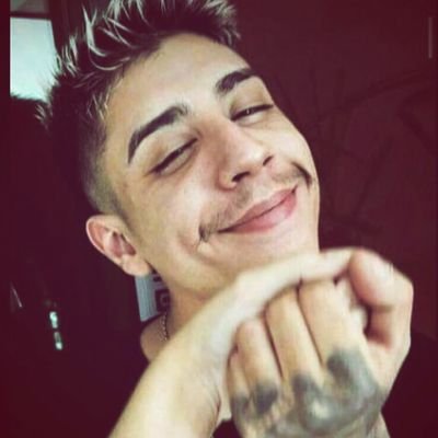 hypeoik's profile picture. han,
mó lerdão