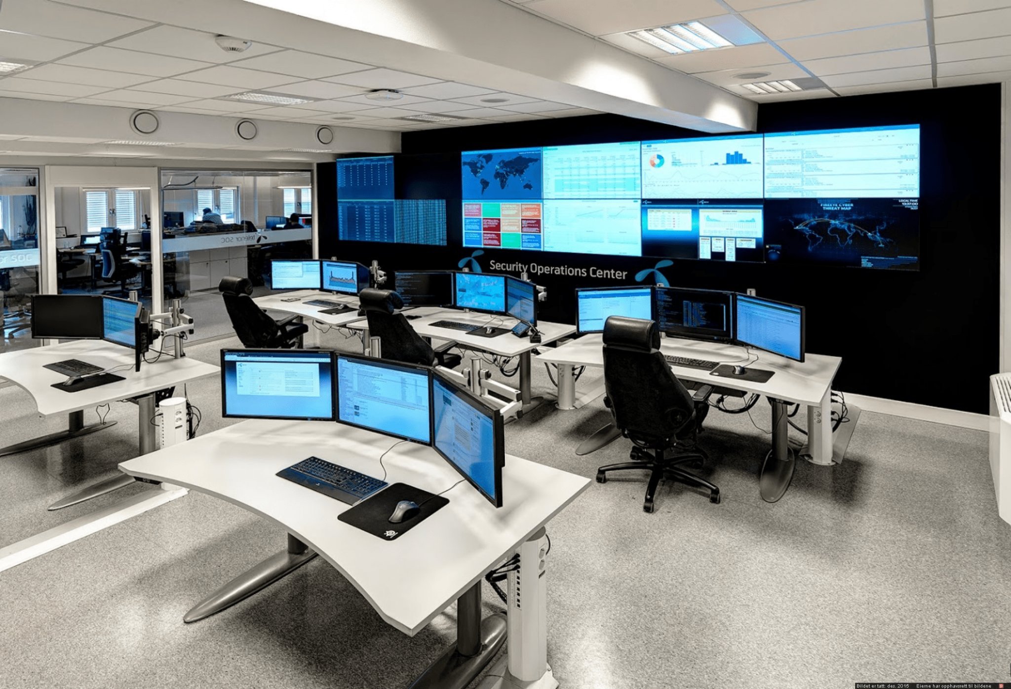 Researcher | Dreamer | Lady-in-Tech | Nerdy-w-Style | OSINT