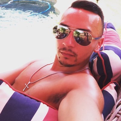 Hi there! Follow and input on what you’d like to know or see more about...I’m not shy! Gay active Latino with the love of excitement!🏳️🌈🍑🍆💦💪🏼