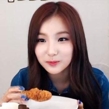 erenuwu's profile picture. kpop are memes