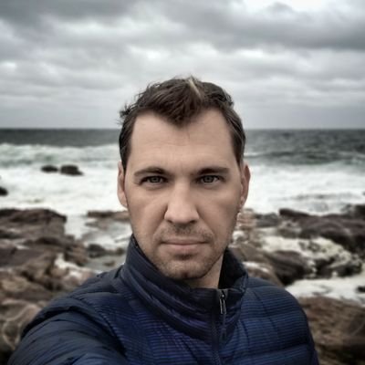 vadimts's profile picture. Design Leader @NarvarInc