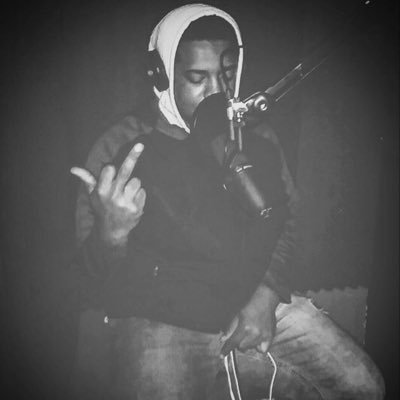 DREKO💪💉❄️🎱. NY✈️ATL “Red roses on my grave, bury me with art And with some Backwoods and a lighter just so I could spark😈🍁💨”