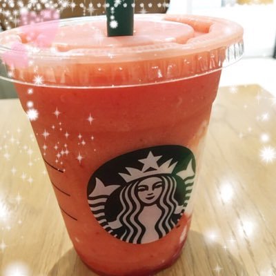 ayufilter's profile picture. iPhoneとカメラ(Canon EOS kiss x7)で空と花をメインに撮影しています。写真が自分を表現できる唯一の手段です。気軽にfollow me＊ #写真好きな人と繫がりたい #写真で伝えたい私の世界 #イマソラ