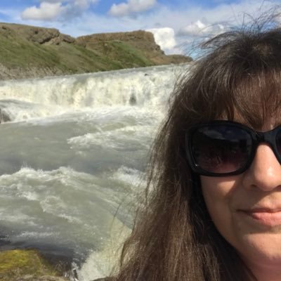 michele1me's profile picture. 