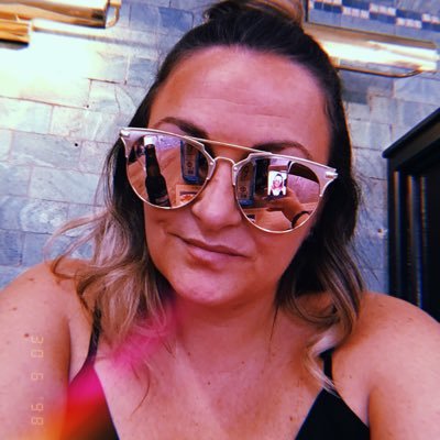 _justmeedee's profile picture. Proud Mancunian 🐝, Fashion Addict, Aperol enthusiast & music, travel & MUFC obsessed daydreamer. IG. JustMeeDee_