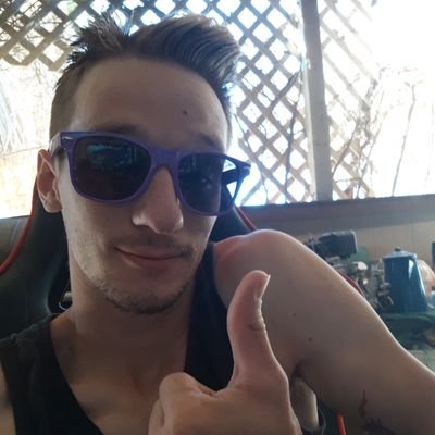 smokeseymour's profile picture. 