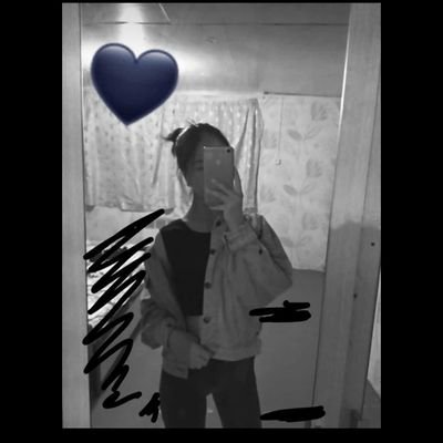 bAz8lTO5VFcJNLp's profile picture. 