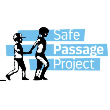 Safe Passage Project provides free lawyers to immigrant and refugee kids living in New York.
*No Child Should Face the Immigration Process Alone.*