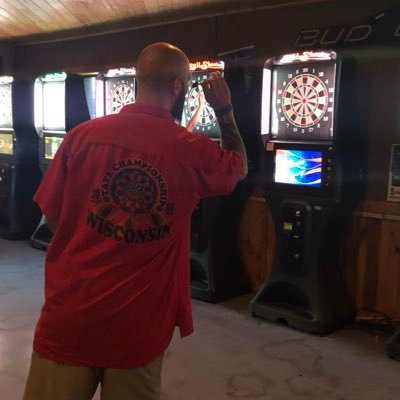 I help people enjoy vacations with their family’s. pub dart player in spare time. always addicted to anything tech related.