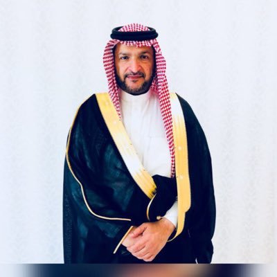 يُـعلمُـنا الغـيمُ ردّ الجـمـيلِ.. إلى الأرضِ منها استَقى وسَقى !! #ليس_لي_حساب_آخر رئيس مجلس إدارة.. ، مستشار تنميه موارد مالية وتسويق في القطاع الخيري .☀️
