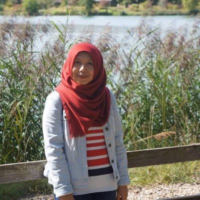 aulianastiti's profile picture. In a continuous attempt to make sense of the world