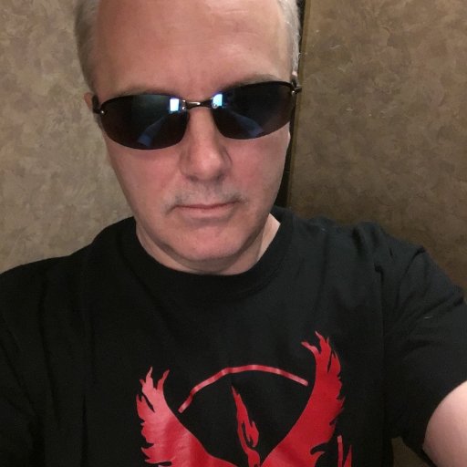 Variety Broadcaster | Twitch | Member of @twitchwinnipeg | And enjoy 🎮