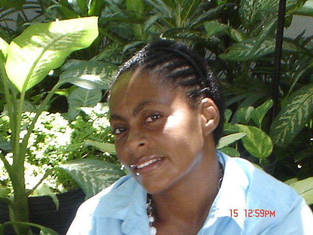 @ThisisAnneliseL