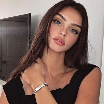 اشتقت لروحك الطيبه ياأخي عبدالله ،يارب انت تعلم بحزني وتعبي بعد فراقه فأرحمه واغفرله بقدر شوقي له..