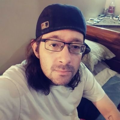 smislowmode's profile picture. 