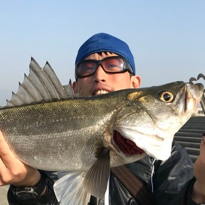 Moritageorge's profile picture. 阪神間、淡路島などで、主にシーバス 、たまにタイラバ 秋は青物狙い。釣り動画を【ジョージ のきまぐれ釣り動画 】という名でyoutubeにて配信中‼️チャンネル登録よろしく→ https://t.co/xqx3I6NR7m ←✨只今jrの⚽️で休止中✨