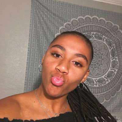 ItsKendii's profile picture. 