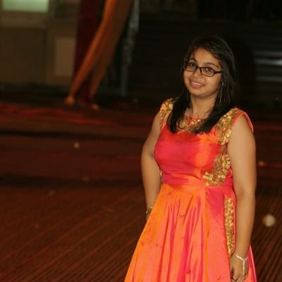 Live Love Laugh.................YoU R tHe CreaToR oF uR oWn deStInY.... :)
