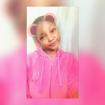 I am girl who loves laughing❤♥¥¥***