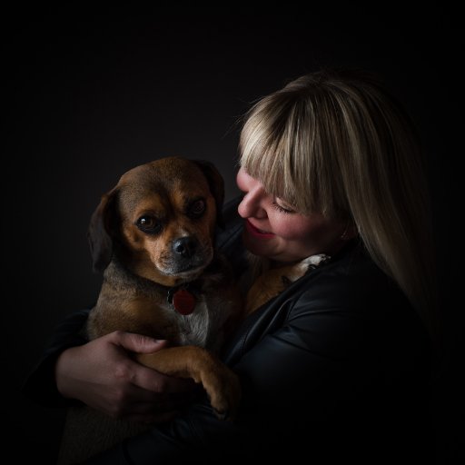 Edmonton based marketing professional | artist | photographer | foodie | Oilers fan | IG at mushroomsandthyme