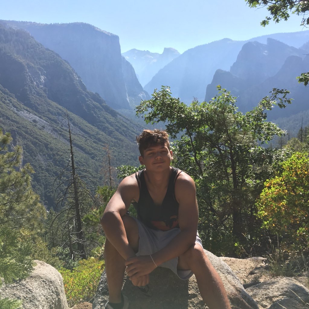 frankurbaniak06's profile picture. Admirer